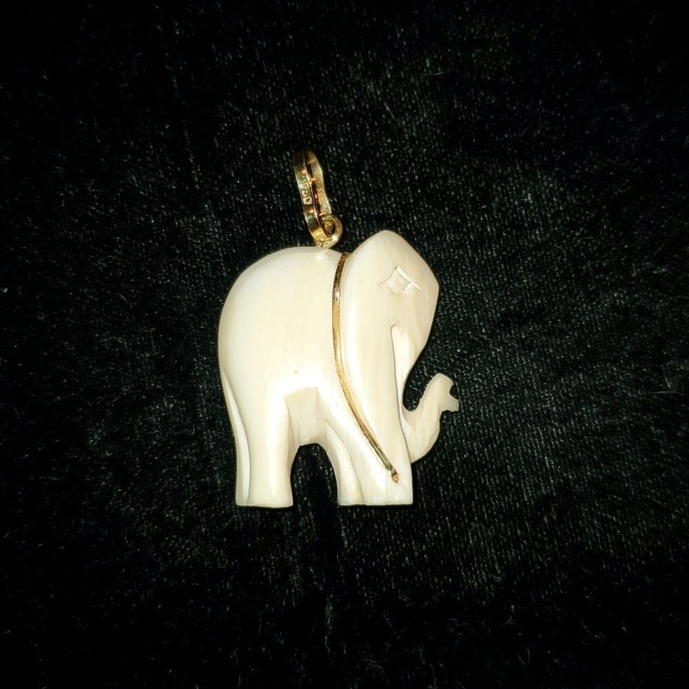 18k Stamped 750 Gold & Antique Ivory‎ Elephant  Pendant for a Necklace